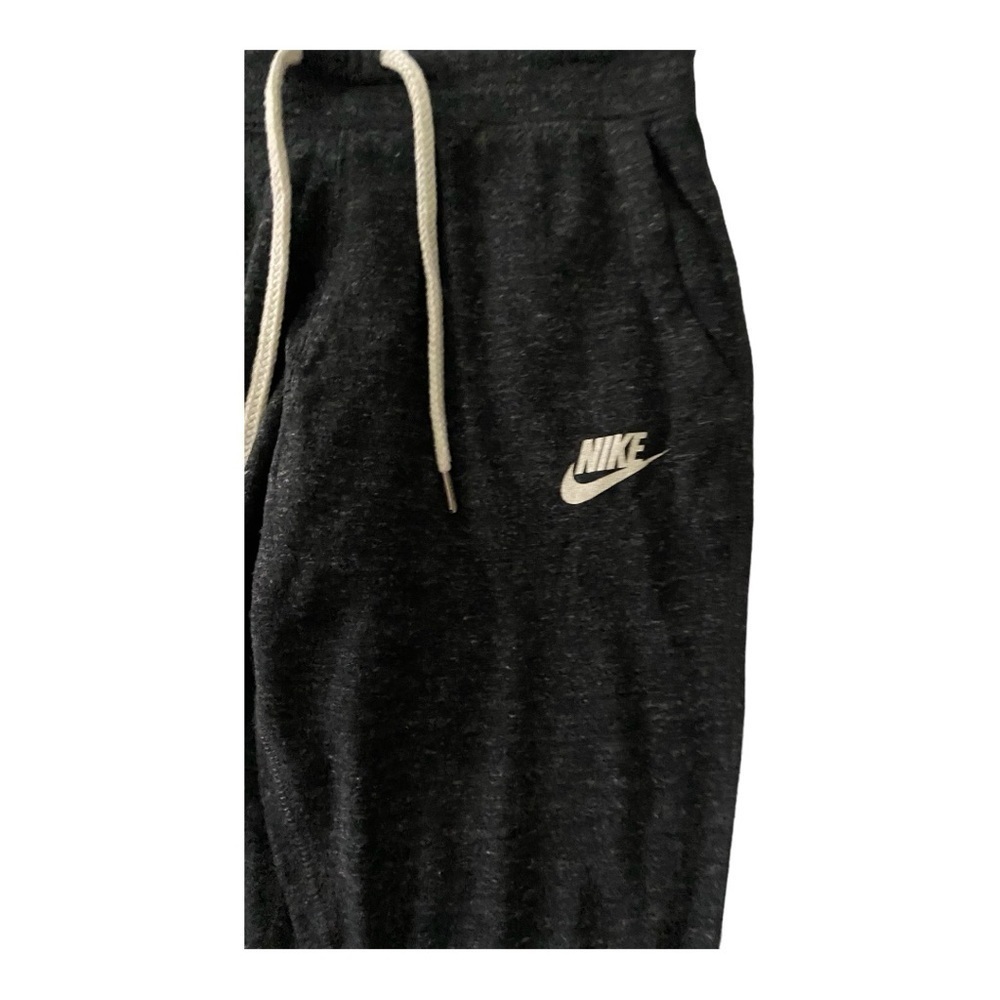 NIKE & UMBRO-GIRLS SIZE 6-ATHLETIC BUNDLE - Picture 2 of 6